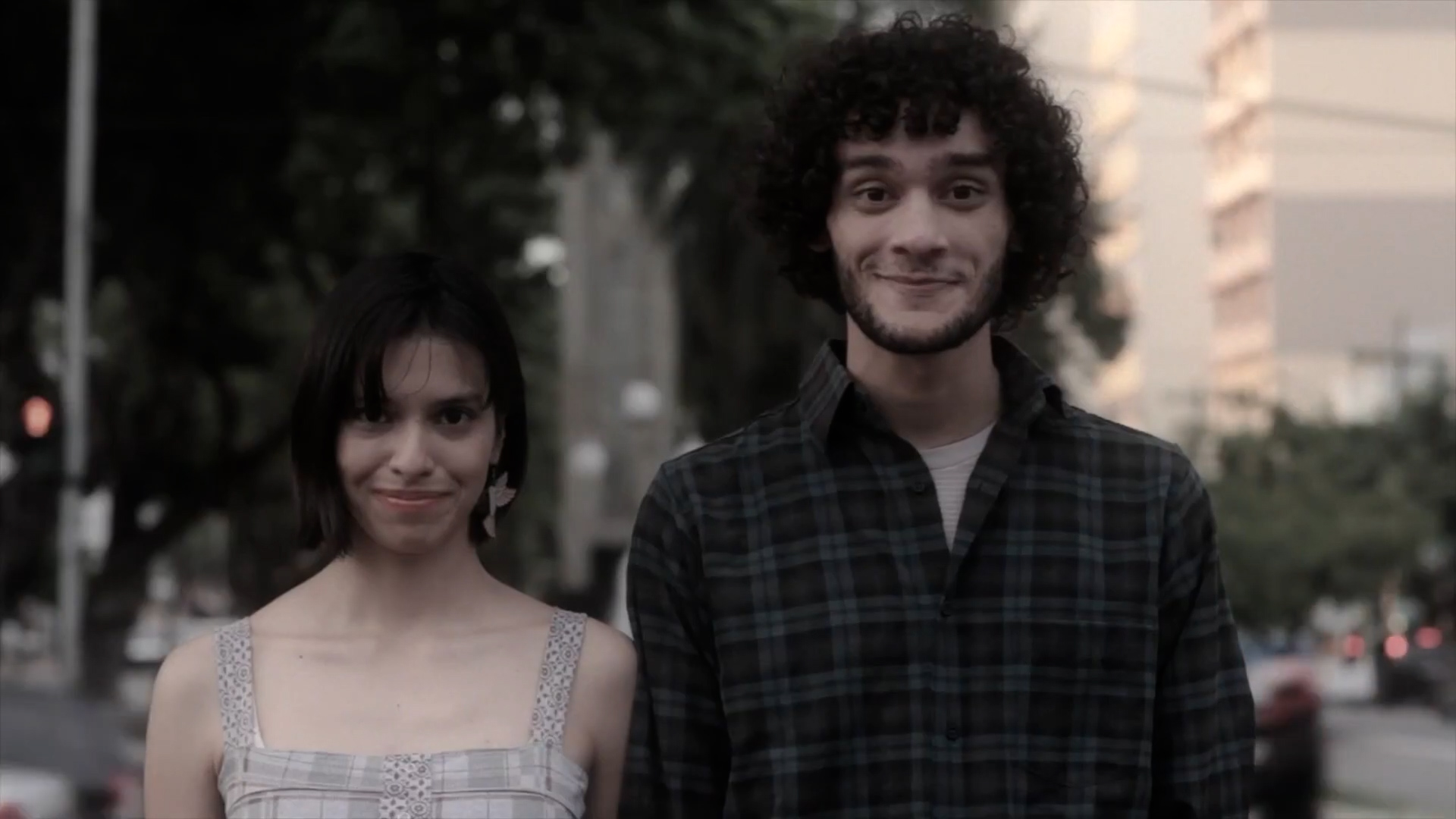 JULIE, AGOSTO E SETEMBRO (2011)